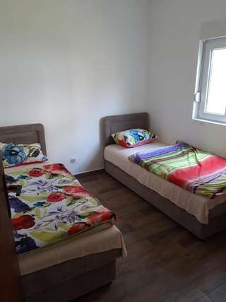 Дома для отпуска Marko Apartman Вирпазар Дом с 2 спальнями-6